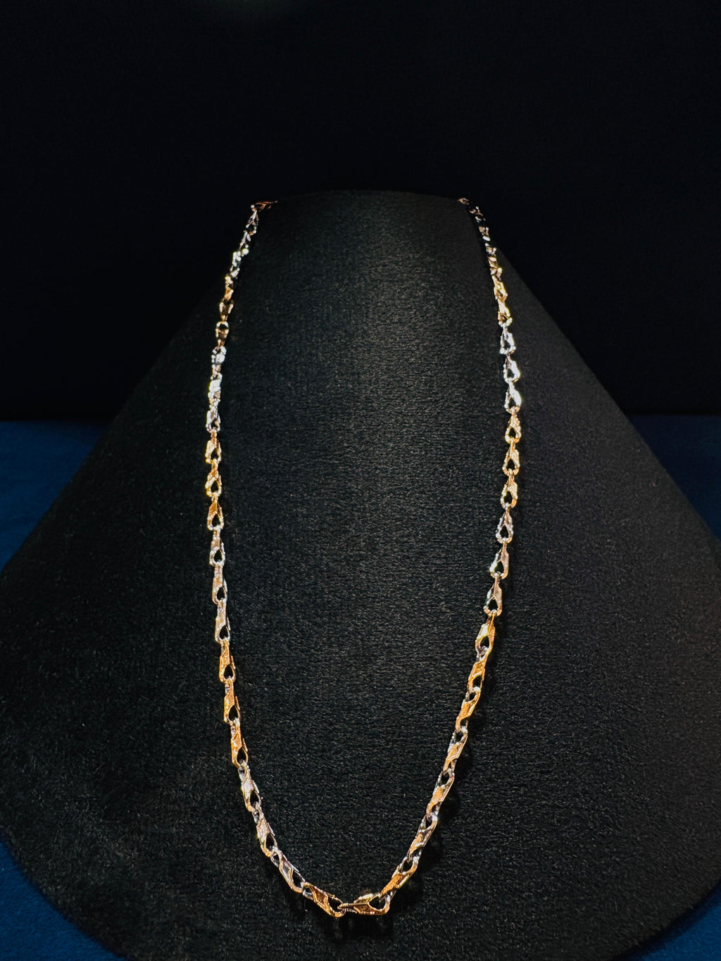 Silver Dual-Tone Twist Chain
