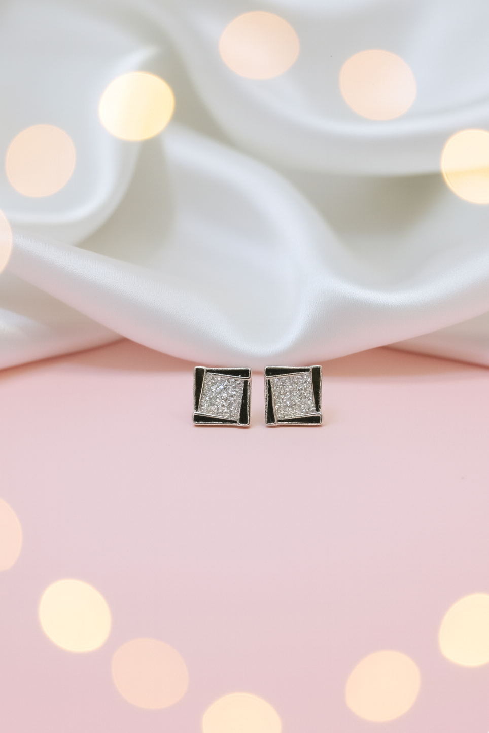 Dynamic Square Shine Tops