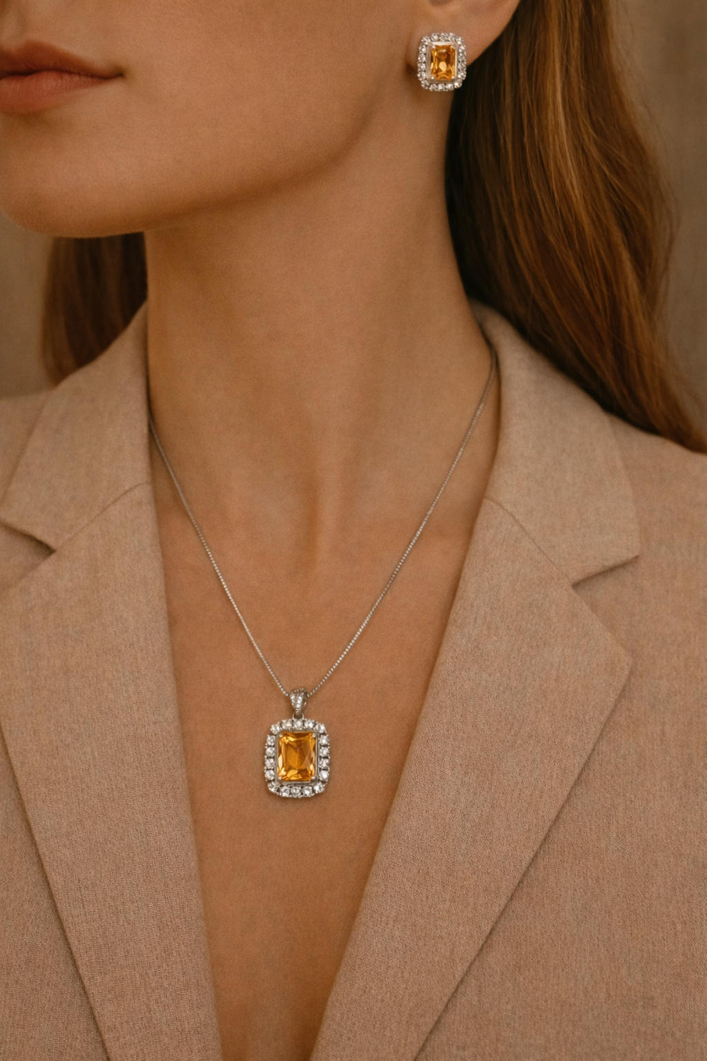 Golden Glow Pendant Set