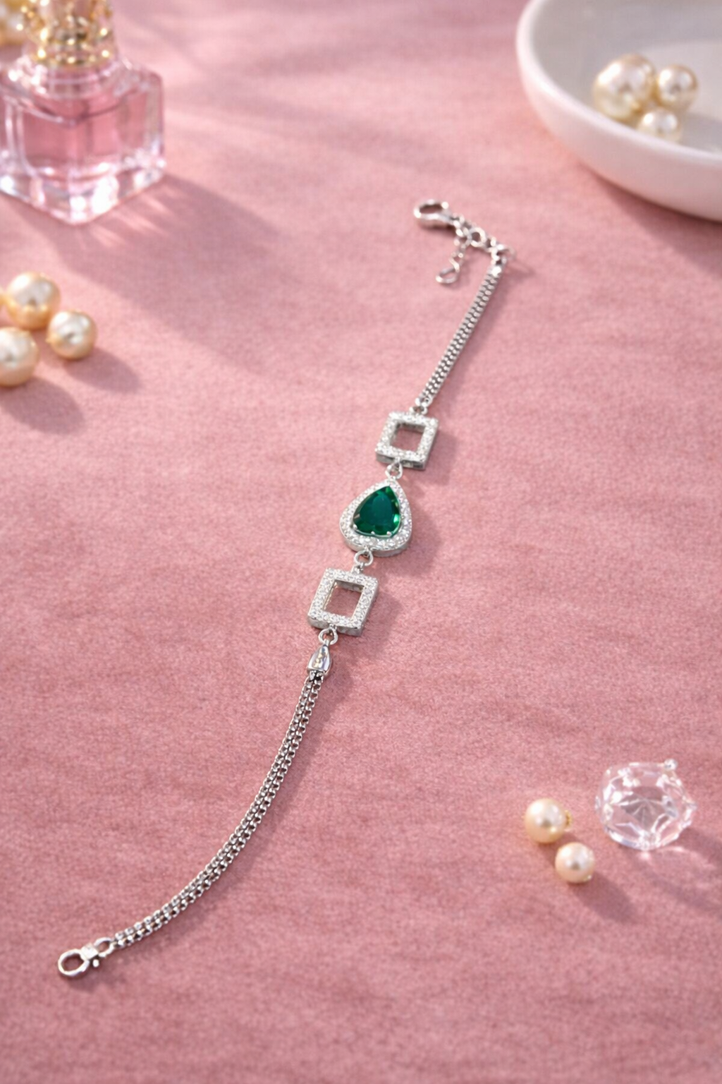 Green Petal Elegance Bracelet
