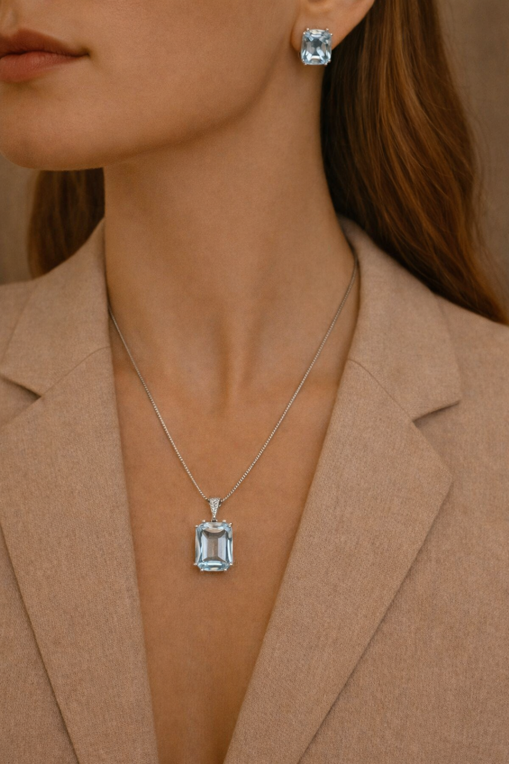 Sky Blue Grace Pendant Set